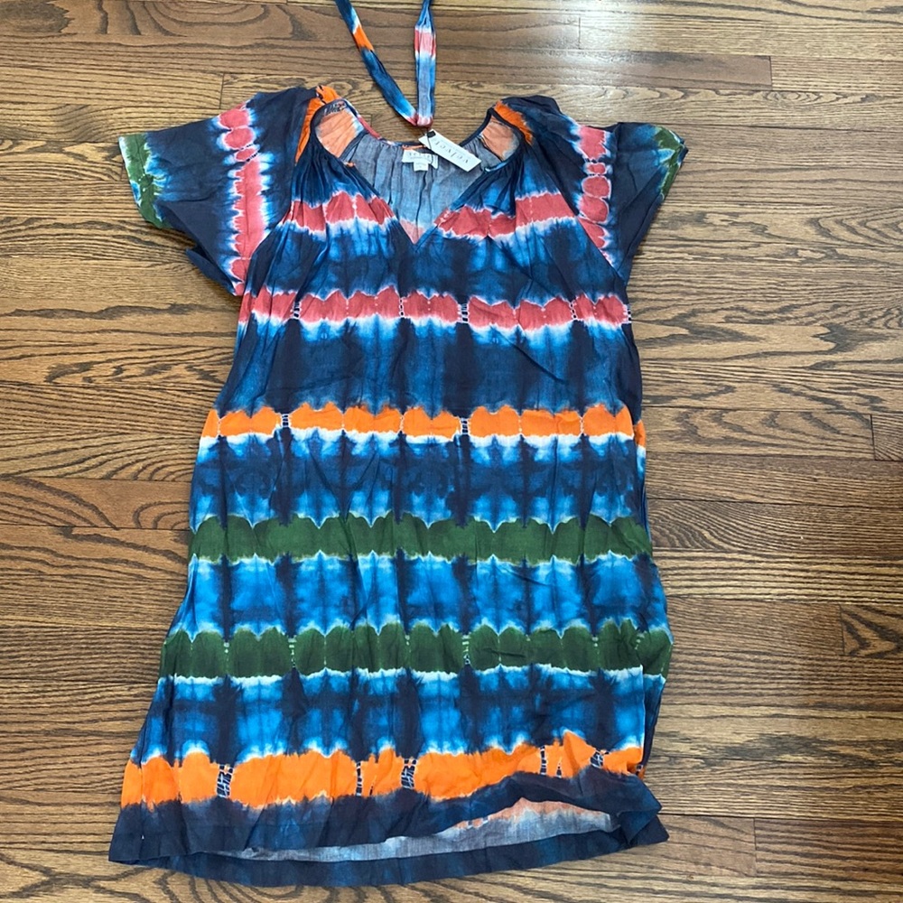 NBW Velvet dress with tags.